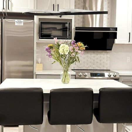 Dimond Abode Vacation Home #1 Oakland Dimond District المظهر الخارجي الصورة