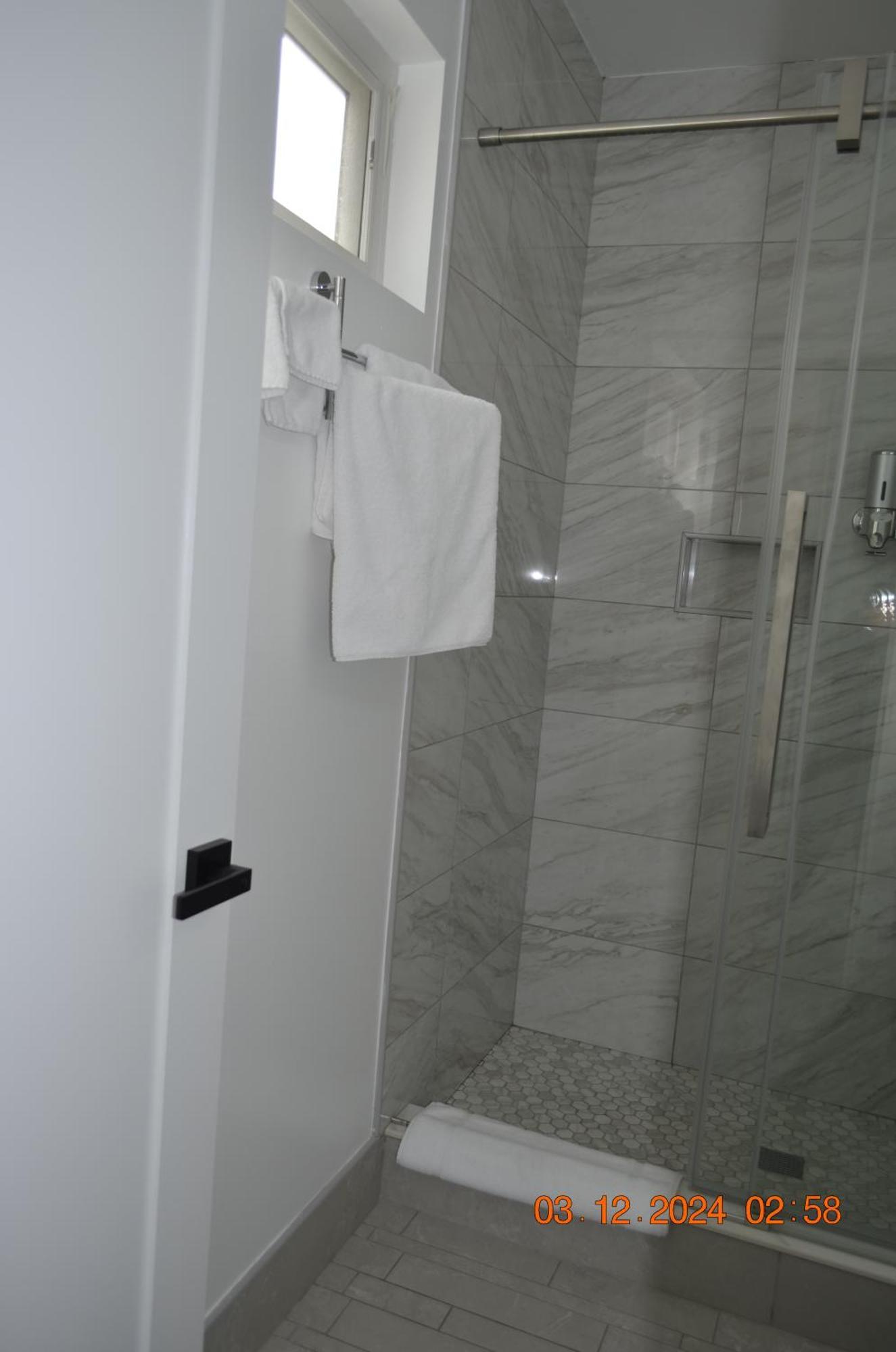 Dimond Abode Vacation Home #1 Oakland Dimond District المظهر الخارجي الصورة