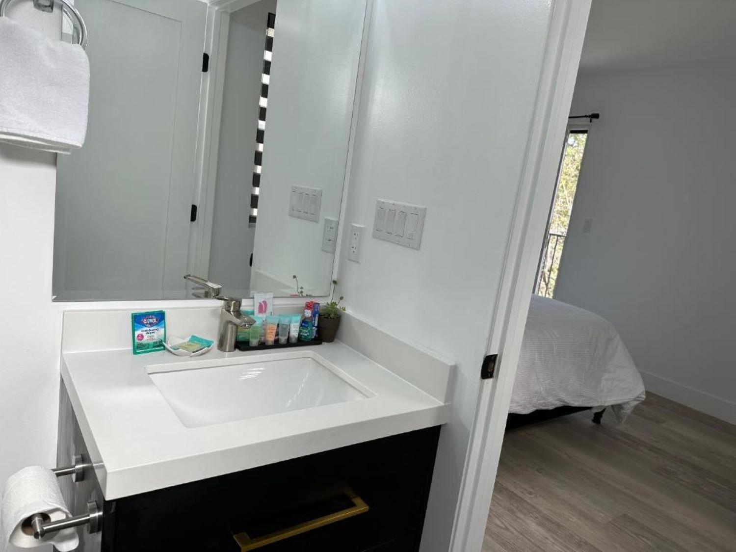 Dimond Abode Vacation Home #1 Oakland Dimond District المظهر الخارجي الصورة