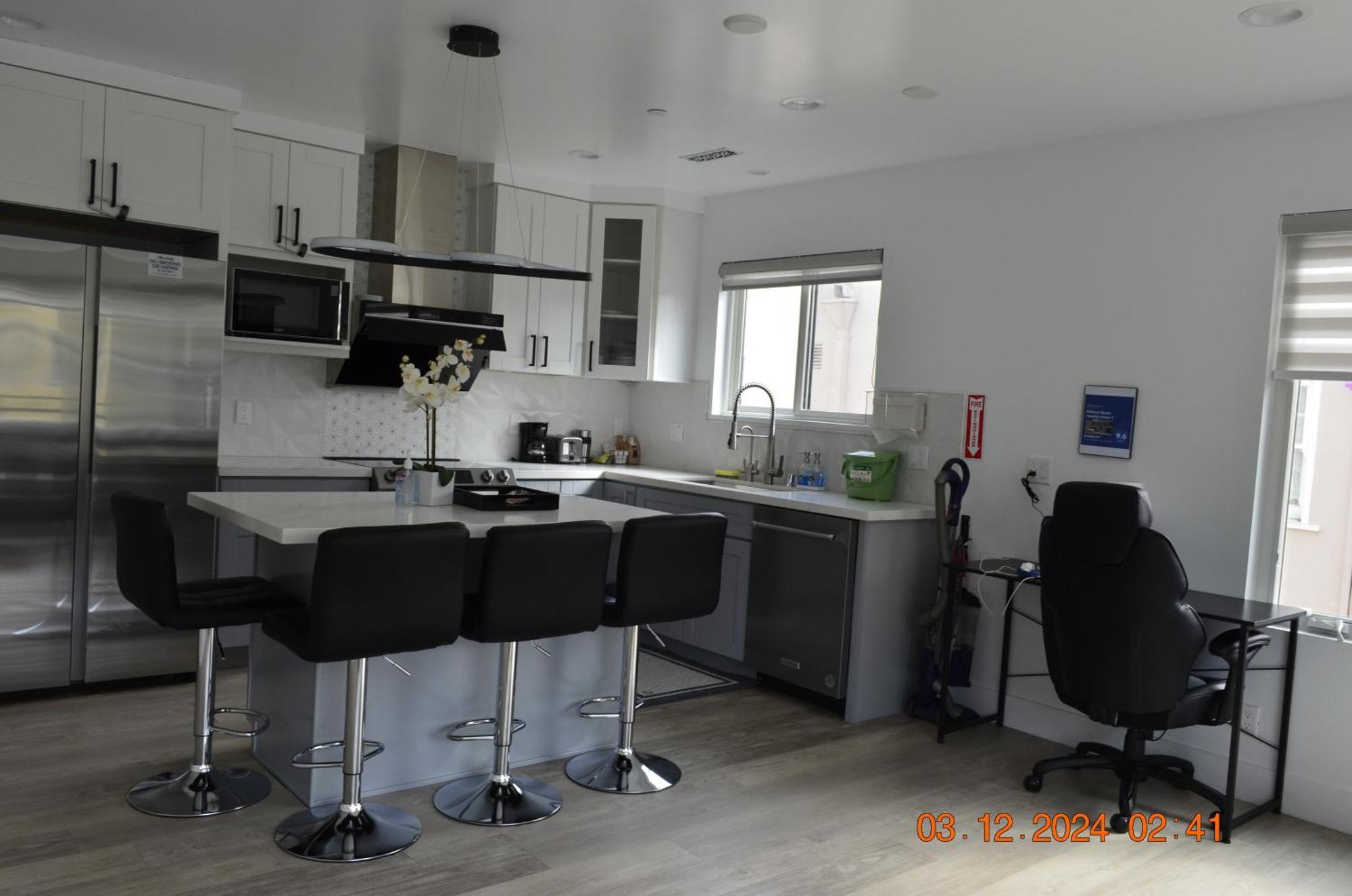 Dimond Abode Vacation Home #1 Oakland Dimond District المظهر الخارجي الصورة